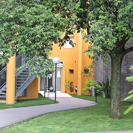 Marini Hotel 4*