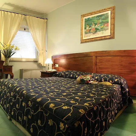 Marini Hotel
